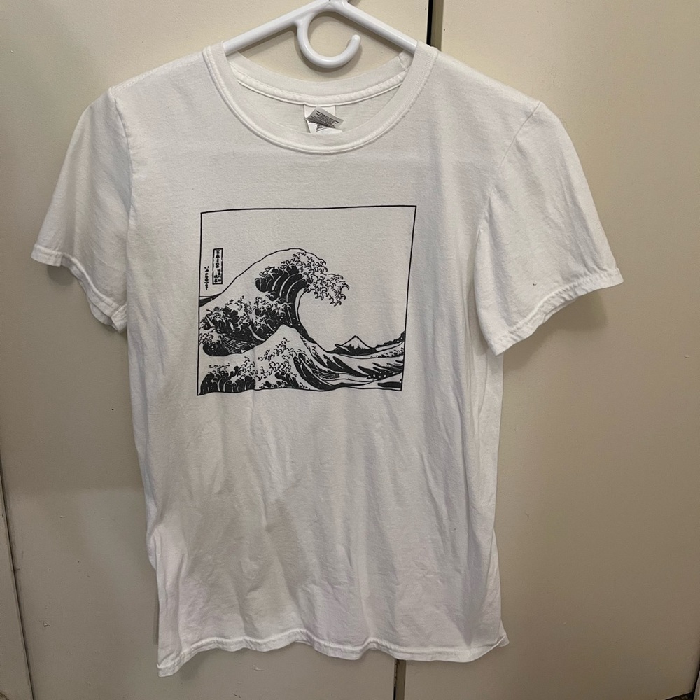 The Great Wave Off Kanagawa shirt
